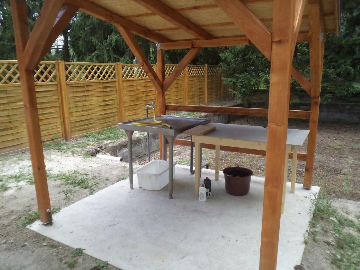 Akvarium Apartmanhazak Keszthely Exterior foto